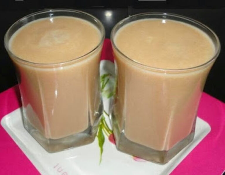 Chickoo Milkshake Recipe