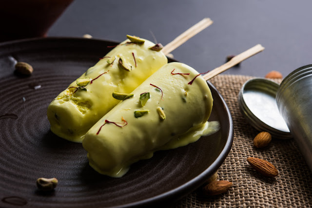 Badam Pista Kulfi Recipe (Almond Pistachios Kulfi)