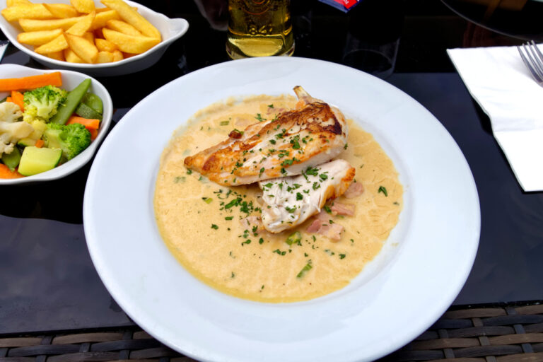 Chicken with Stilton Sauce Recipe